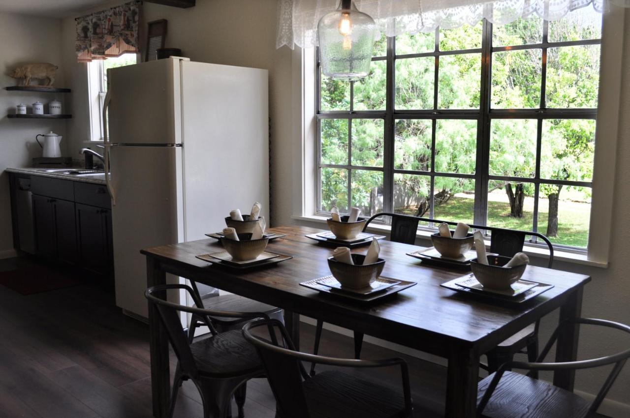 Lydias Loft Apartment Ingram Екстериор снимка