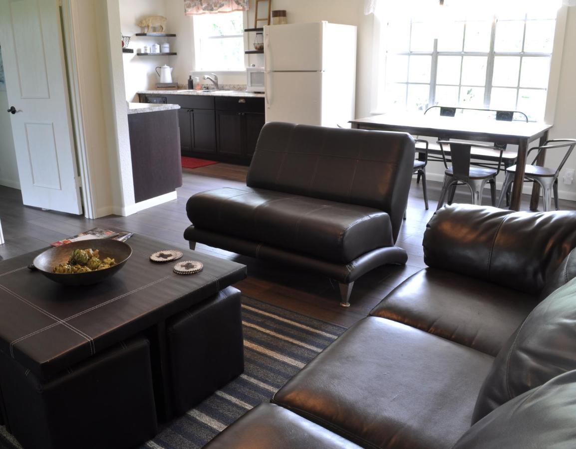 Lydias Loft Apartment Ingram Екстериор снимка